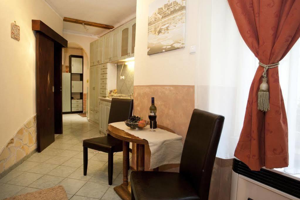 בודפשט Margit Apartment מראה חיצוני תמונה